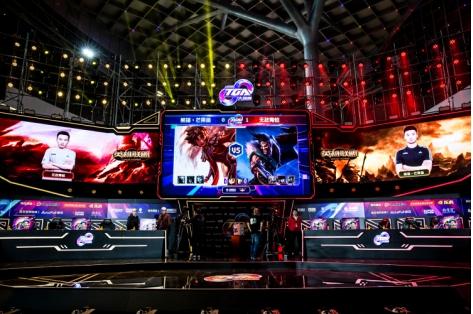 力挽狂澜 力挽狂澜