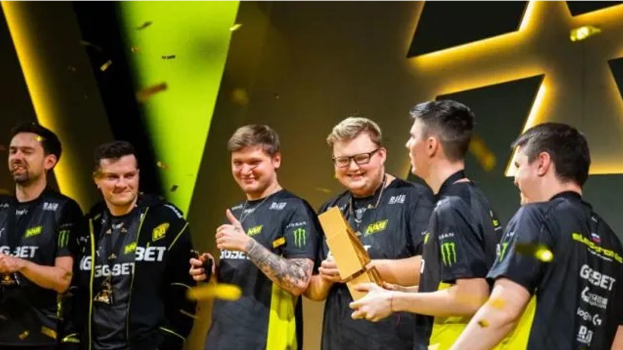 是赛场上年 是赛场上年