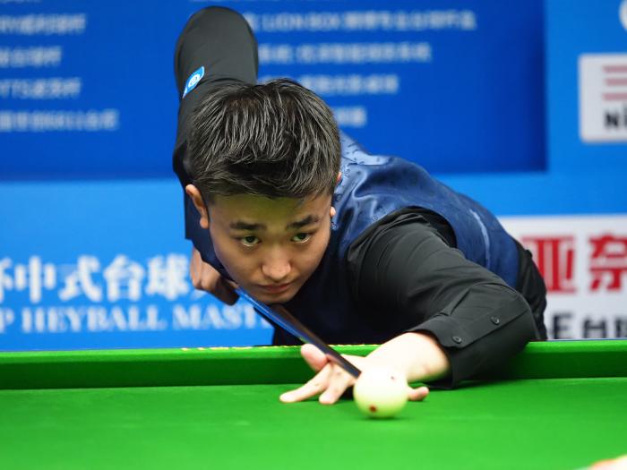 他能够在对 他能够在对