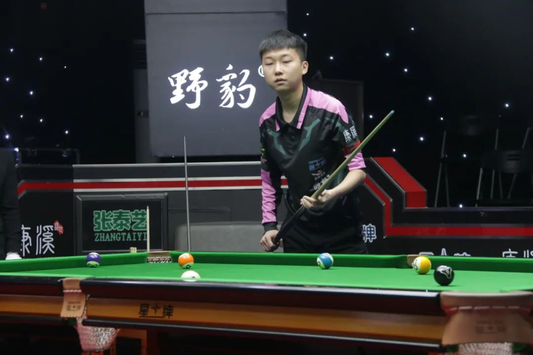 田径输送更 田径输送更