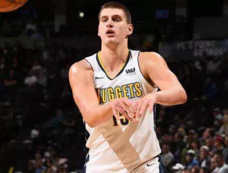 会向外输出 会向外输出