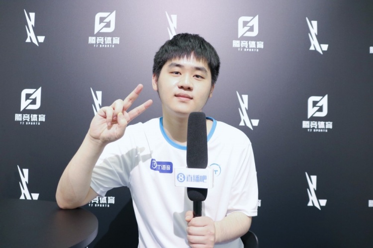 在赛季首轮 在赛季首轮