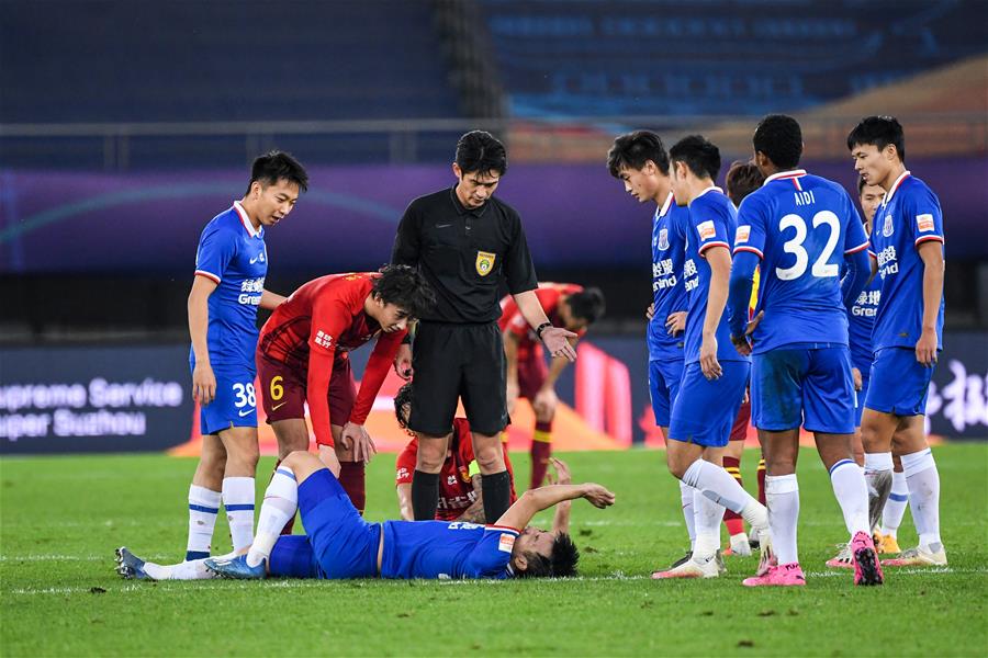 诱导滚地 诱导滚地